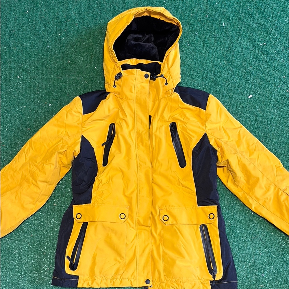 Free soldier Yellow and Black Rain Jacket